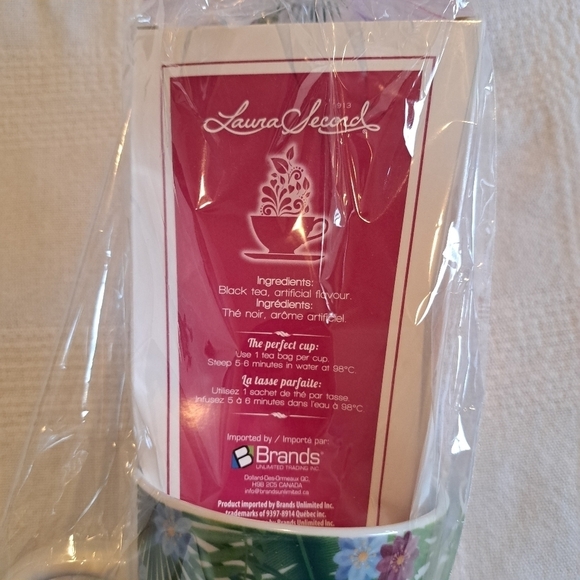 Laura Secord coffee mug gift set - Picture 4 of 6
